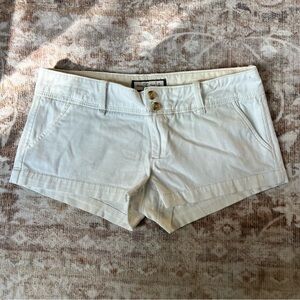 Abercrombie vintage low waist mini white shorts
